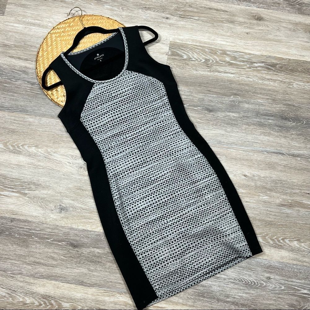 Athleta sleeveless‎ athletic dress
